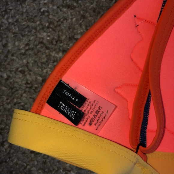 triangl 🧡 bikini top - Picture 4 of 4